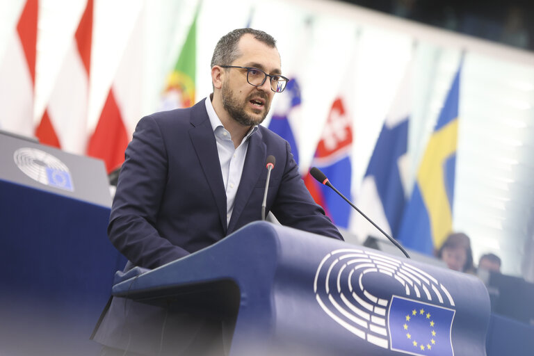 Fotogrāfija 23: EP Plenary session - A revamped long-term budget for the Union in a changing world