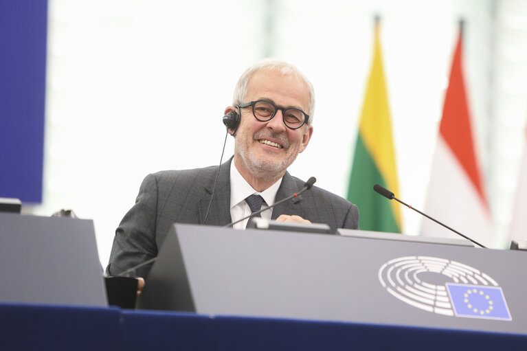 Fotogrāfija 21: EP Plenary session - A revamped long-term budget for the Union in a changing world