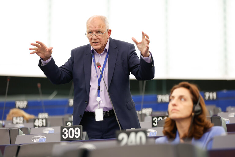 EP Plenary session - Strengthening rural areas in the EU through cohesion policy